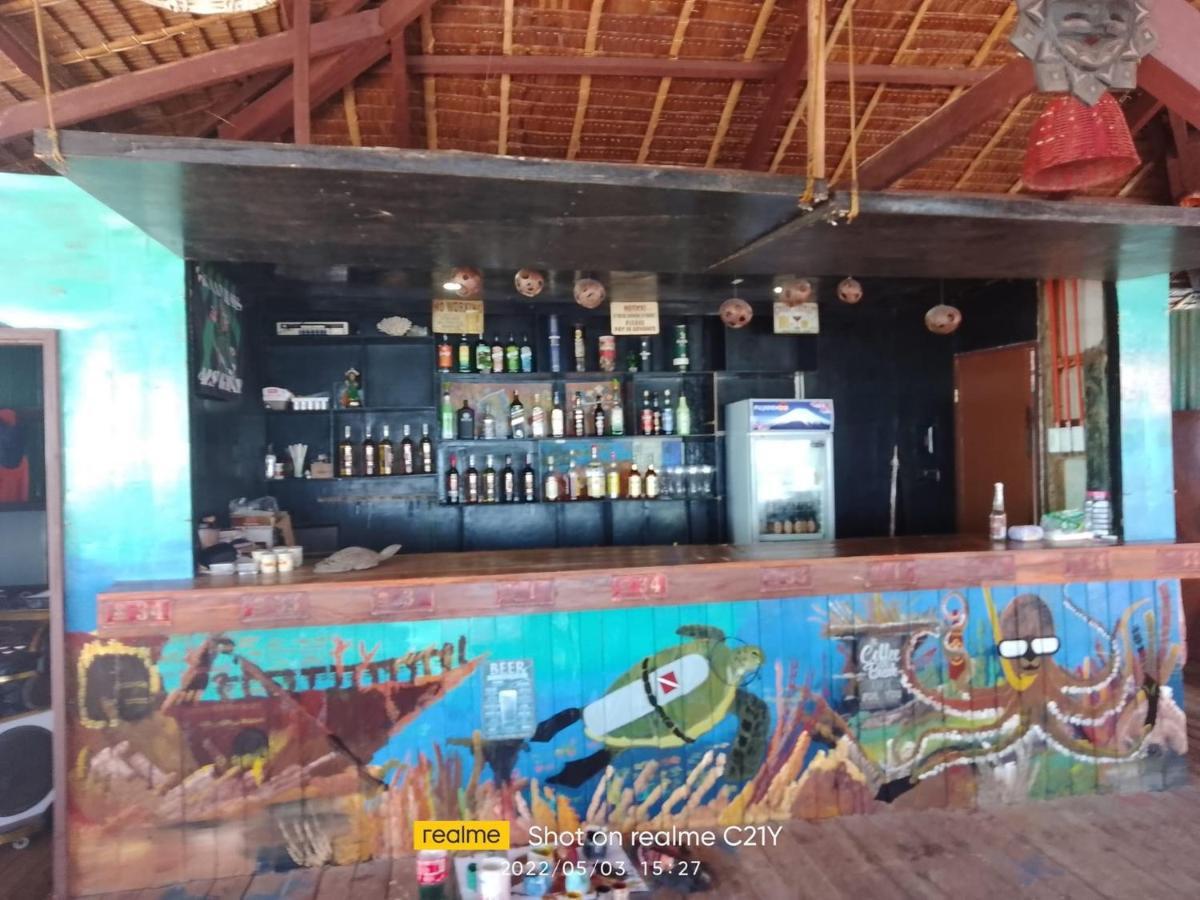 Mecaja Beach House Roxas  Екстер'єр фото
