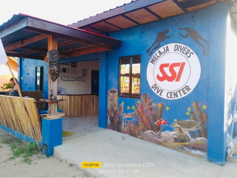 Mecaja Beach House Roxas  Екстер'єр фото